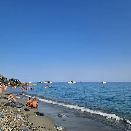 L'atelier Al Mare Deluxe Con Piscina E Vista Mare *